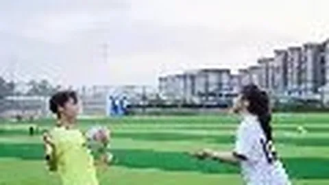 《纽卡斯尔雄心勃勃！冬歇期瞄准特拉福德，新星渴望一线战袍》