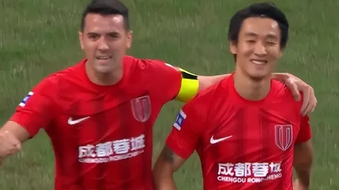 徐正源成都足球生涯落幕，北京国安或成下家热门传闻四起！